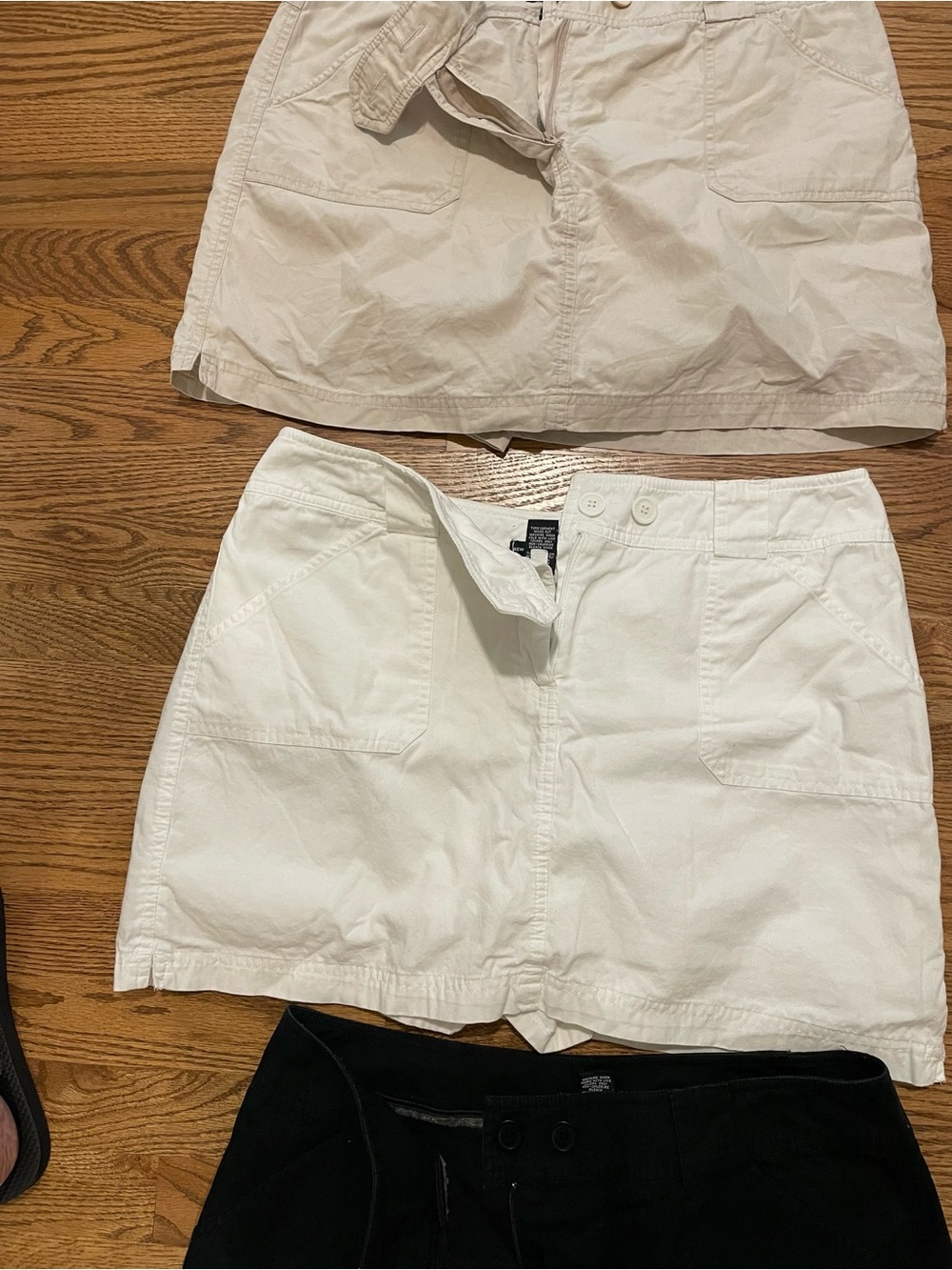 BUNDLE New York & Company Cotton Skorts x 3